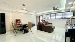 Blk 448 Tampines Street 42 (Tampines), HDB 4 Rooms #568143251